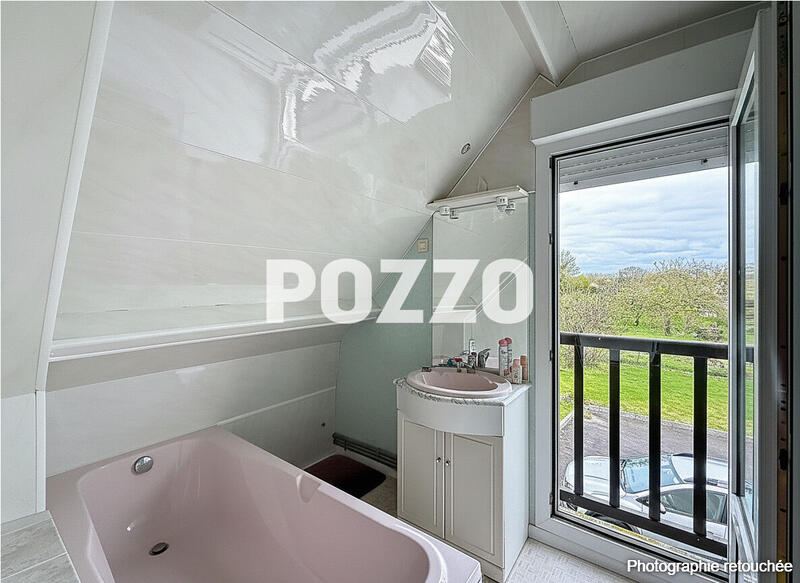 Maison - 110 m² - 5 pièces