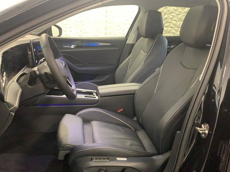 Volkswagen Passat 1.5 eHybrid 204 Dsg6 Elegance