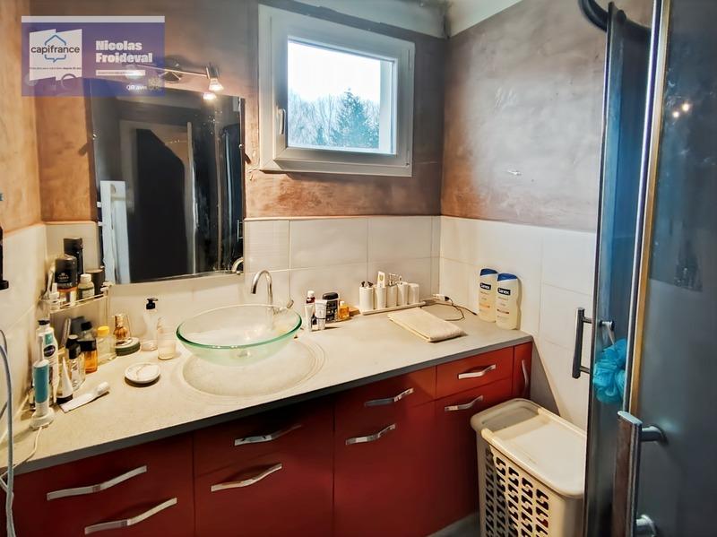 Maison - 176 m² - 7 pièces