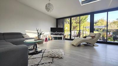 Maison - 138 m² - 7 pièces