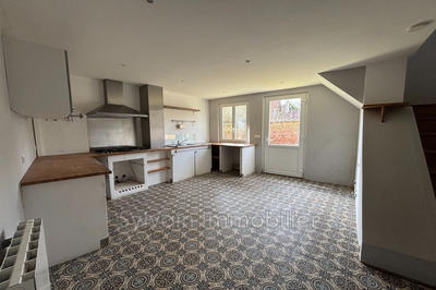 Maison - 153 m² - 8 pièces