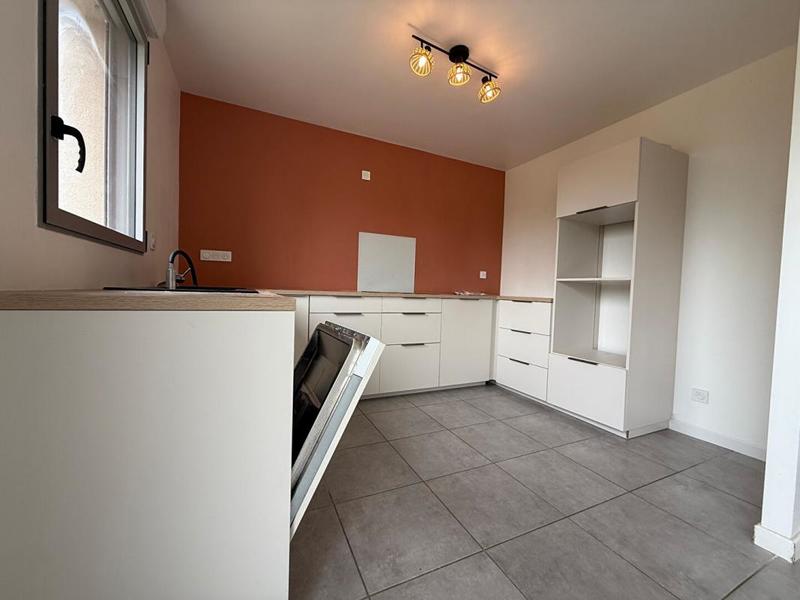 Maison - 111 m² - 5 pièces