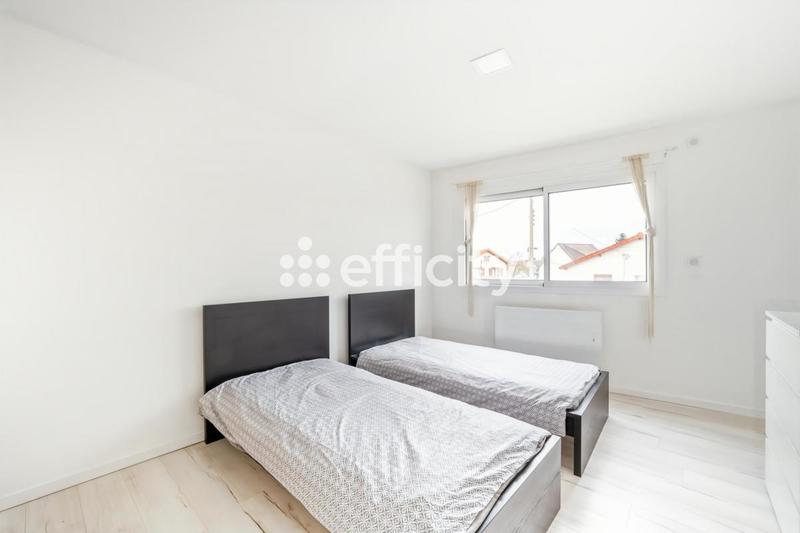 Maison - 125 m² - 4 pièces