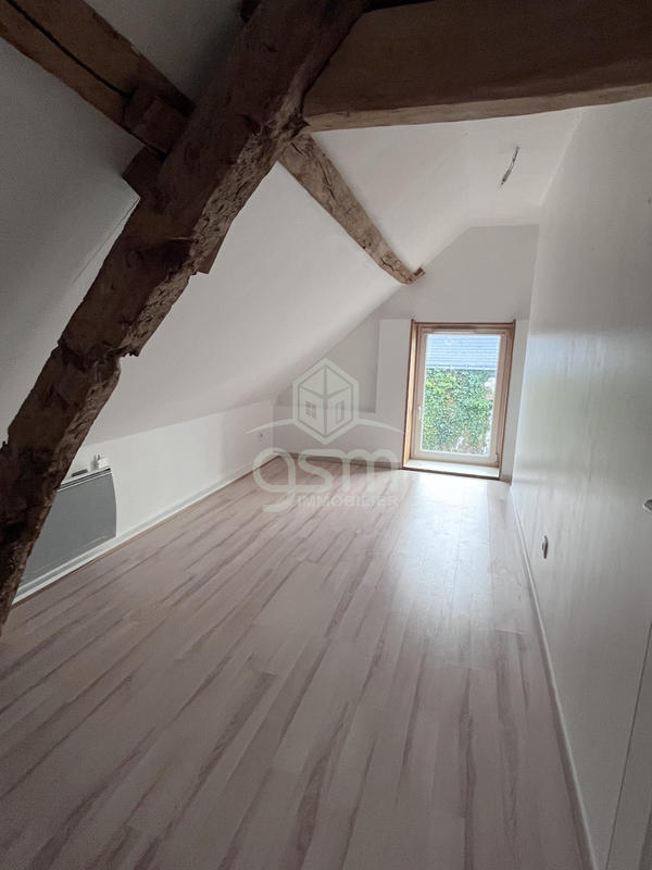 Maison - 91 m² - 4 pièces