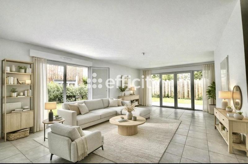 Appartement - 93 m² - 4 pièces