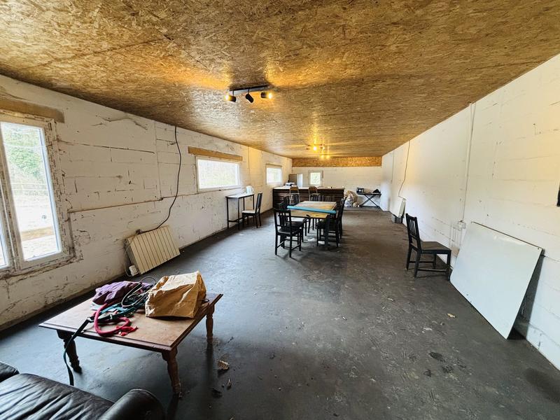 Maison - 140 m² - 5 pièces