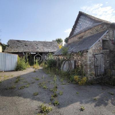 Corps de ferme - 120 m² - 5 pièces