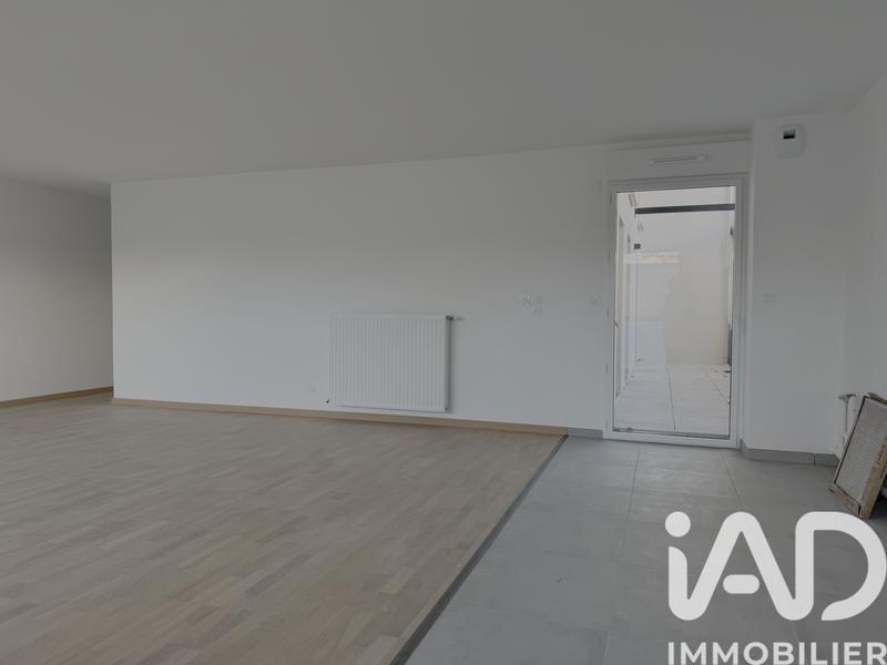 Appartement - 99 m² - 4 pièces