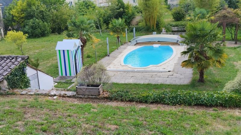 Maison - 184 m² - 6 pièces