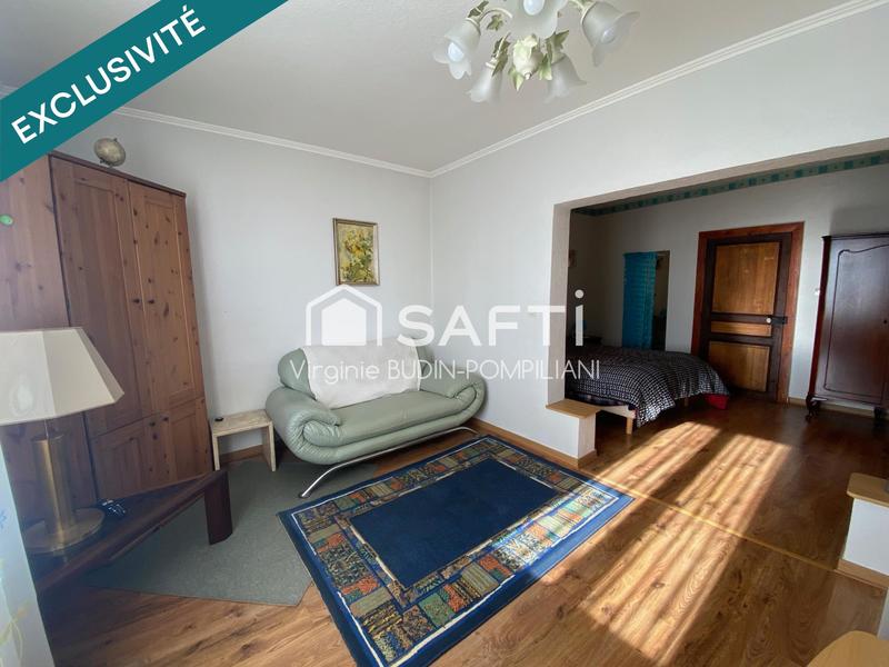 Maison - 175 m² - 8 pièces