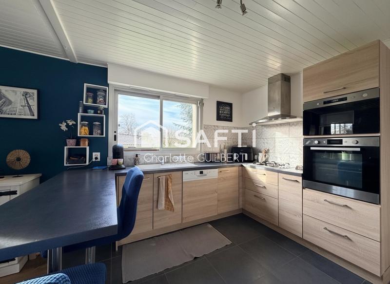 Maison - 121 m² - 5 pièces