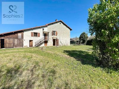 Maison - 200 m² - 8 pièces