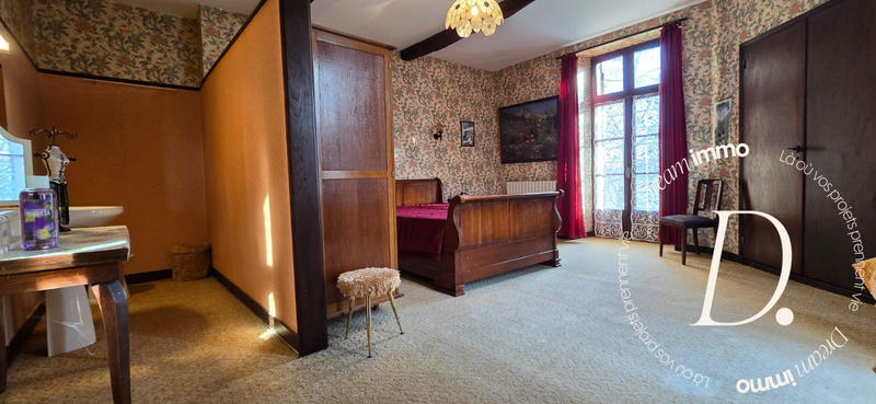 Maison ancienne - 225 m² - 5 pièces