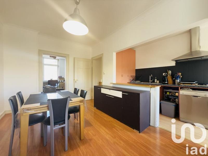 Appartement - 95 m² - 6 pièces