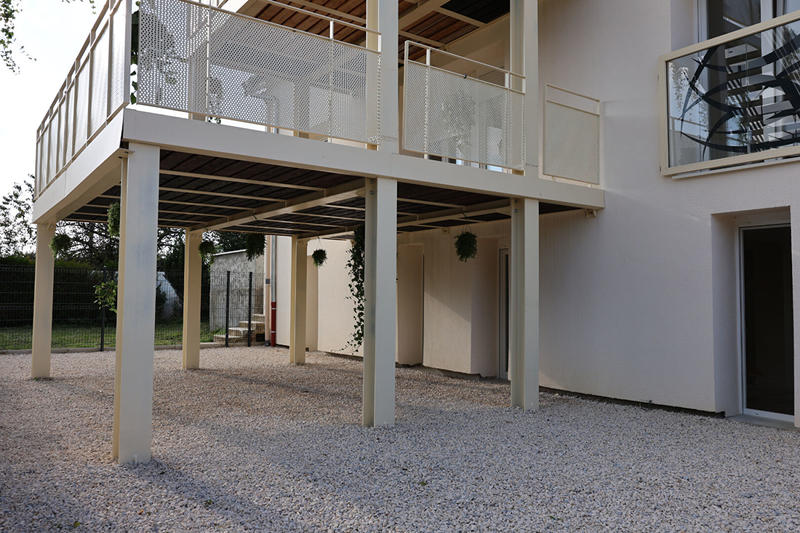 Appartement - 99 m² - 5 pièces