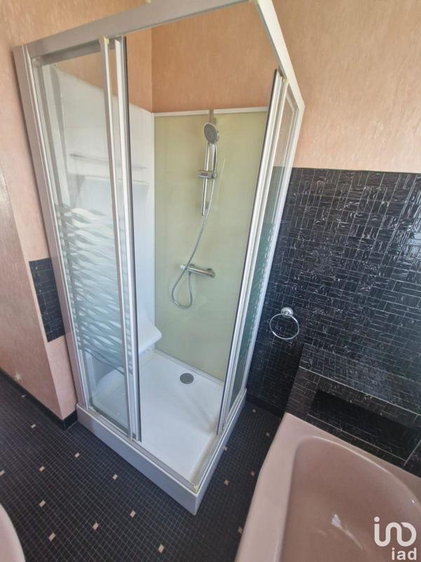 Maison - 81 m² - 5 pièces