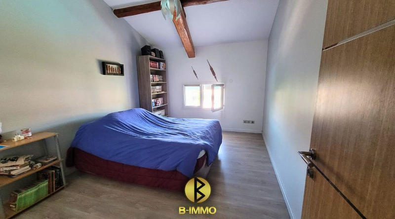 Maison - 200 m² - 6 pièces