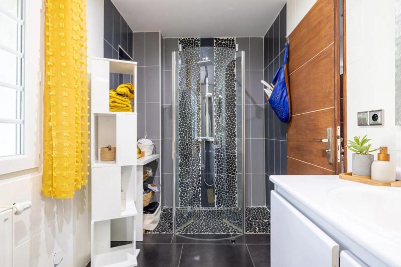 Maison - 117 m² - 7 pièces