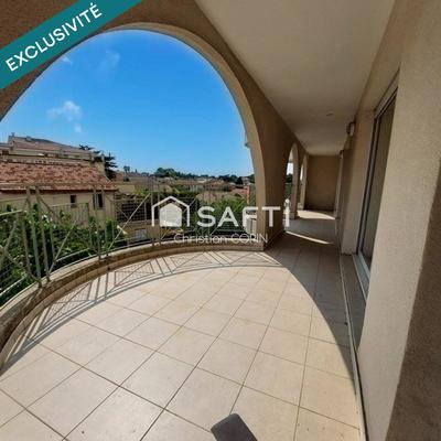 Appartement - 95 m² - 3 pièces