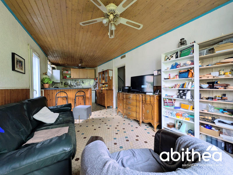 Maison - 107 m² - 6 pièces