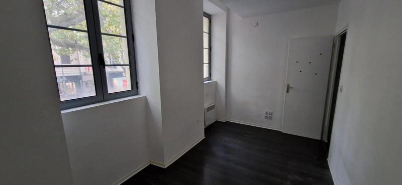 Immeuble - 710 m² - 12 pièces