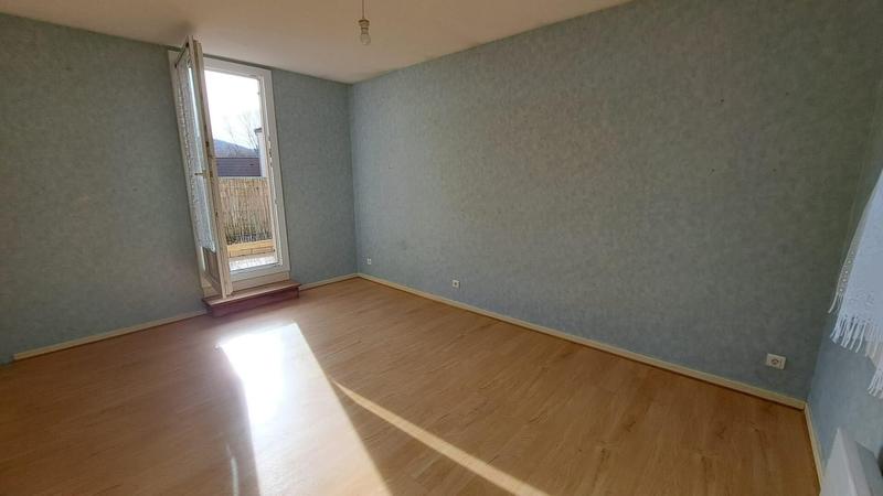 Appartement - 82 m² - 3 pièces