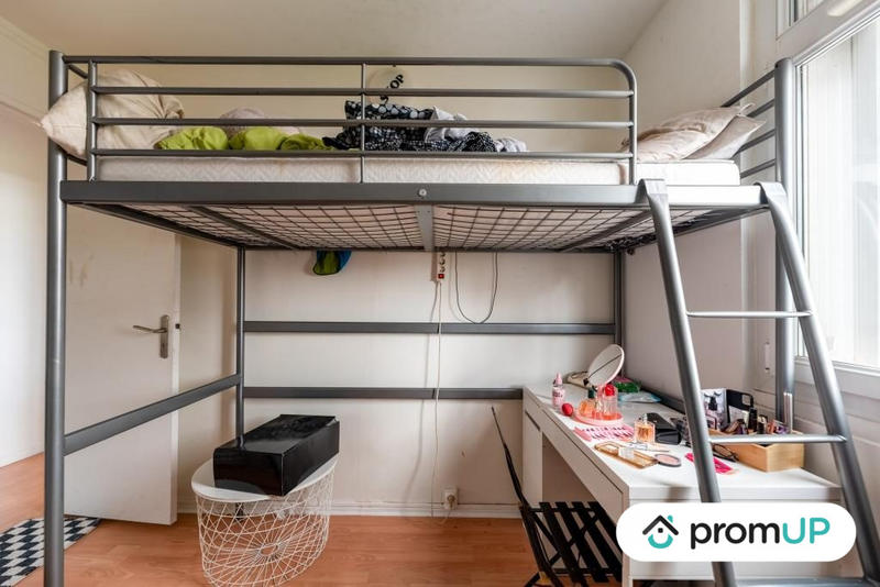 Appartement - 80 m² - 4 pièces