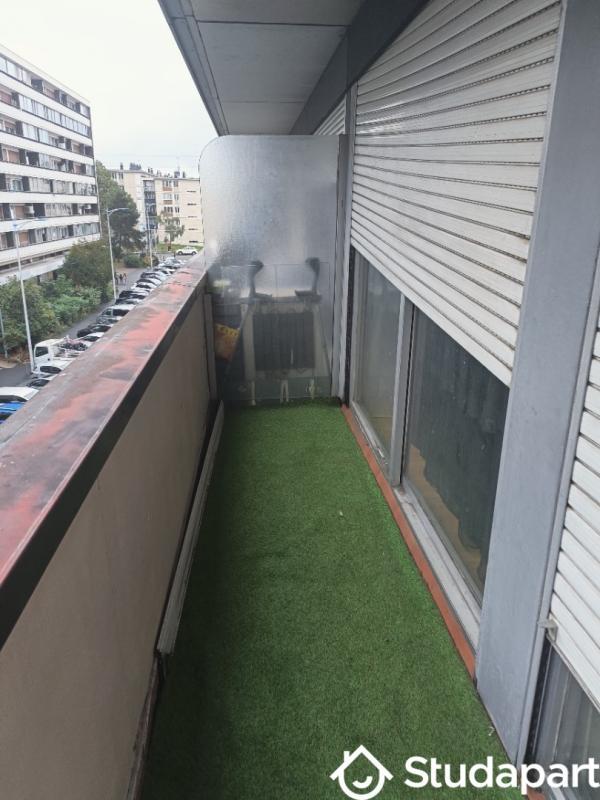 Chambre - 93 m² - 1 pièce