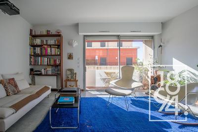 Appartement - 75 m² - 4 pièces