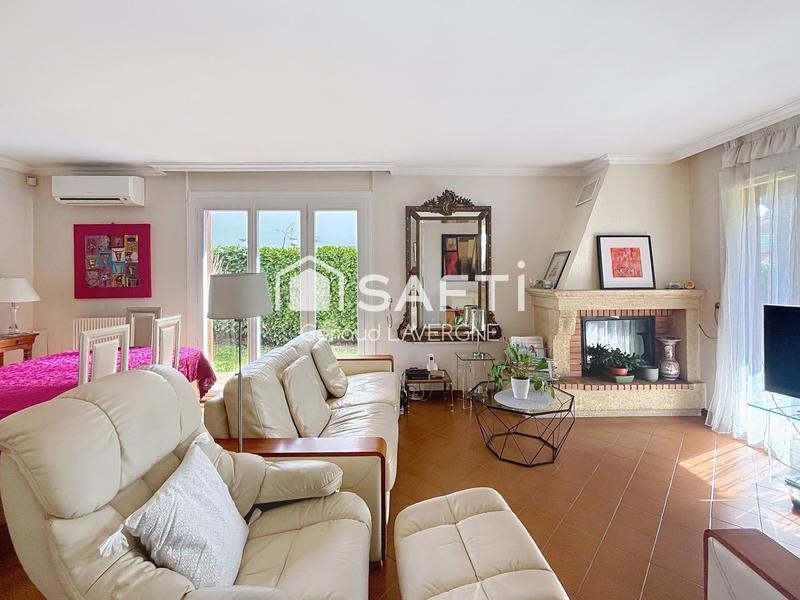 Maison - 151 m² - 5 pièces