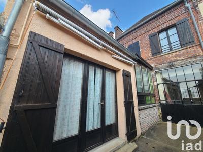 Maison - 222 m² - 7 pièces