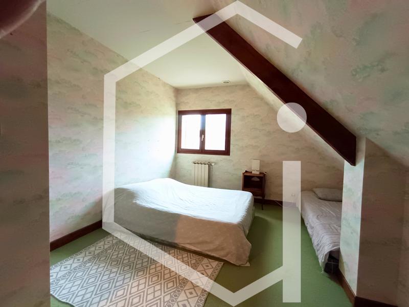 Maison - 155 m² - 9 pièces