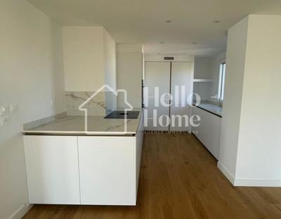 Appartement - 152 m² - 5 pièces