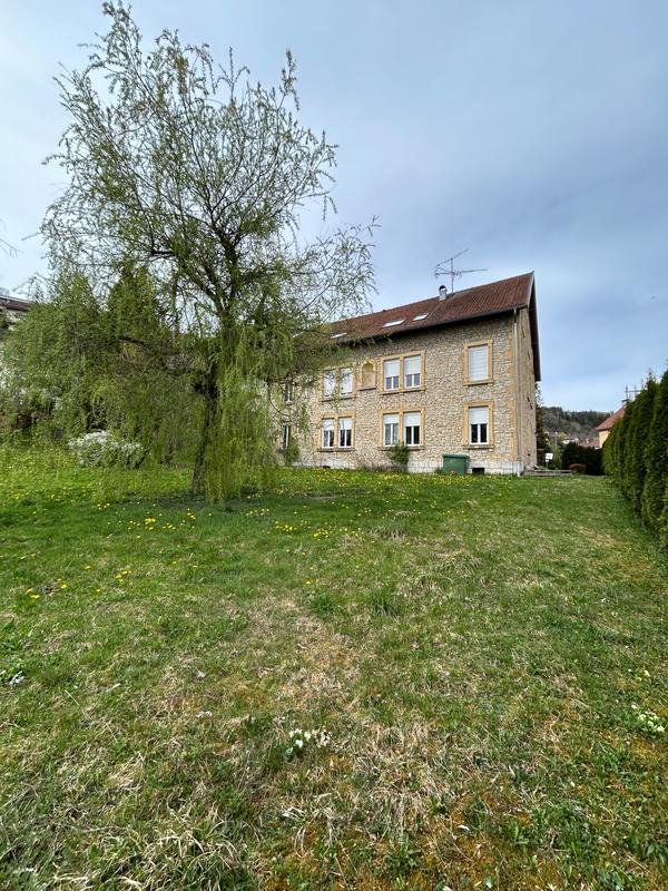 Maison - 400 m² - 20 pièces