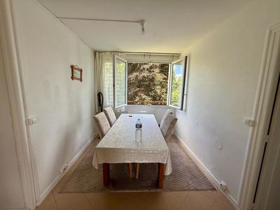 Appartement - 77 m² - 4 pièces