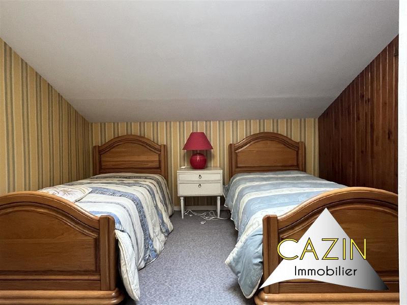 Maison - 170 m² - 9 pièces