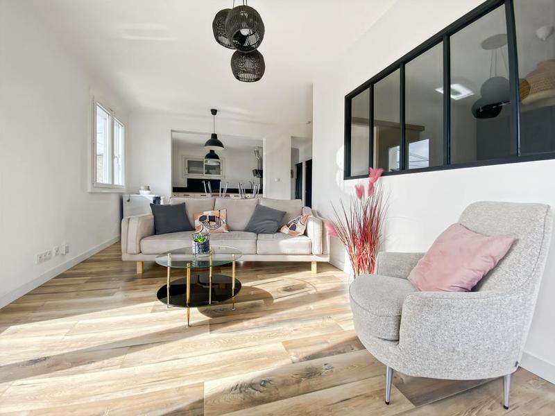 Maison - 92 m² - 4 pièces