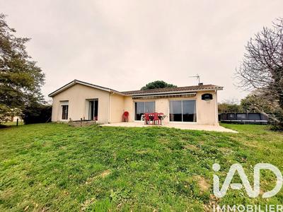 Maison de village - 122 m² - 5 pièces