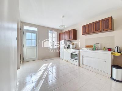 Maison - 102 m² - 7 pièces