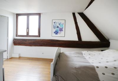 Maison en pierre - 180 m² - 8 pièces