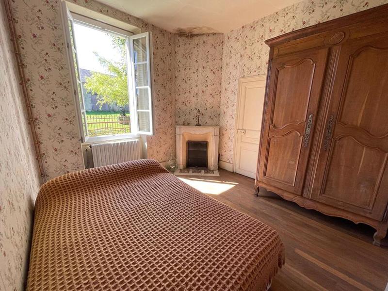 Maison - 186 m² - 8 pièces