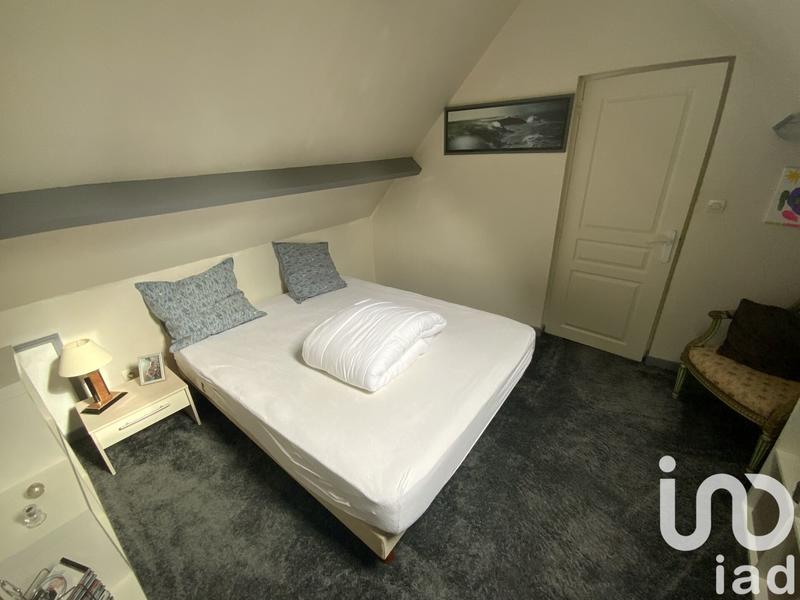 Maison - 167 m² - 10 pièces