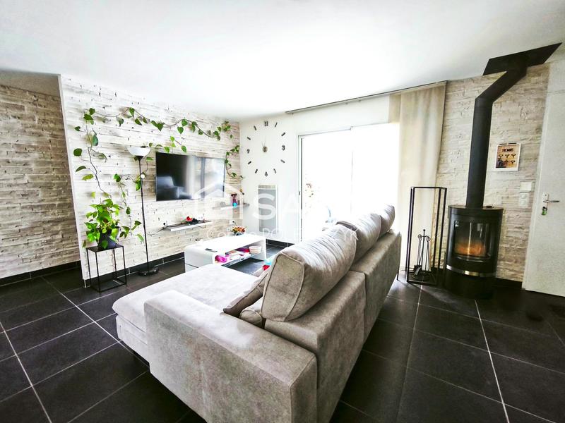 Maison - 90 m² - 4 pièces