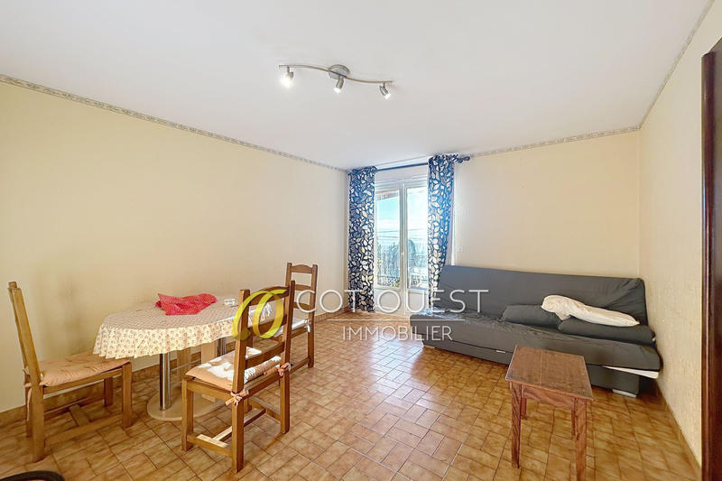 Maison - 265 m² - 7 pièces