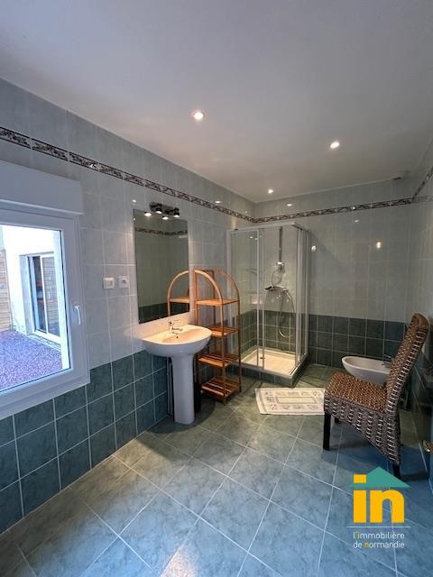 Maison de campagne - 217 m² - 6 pièces