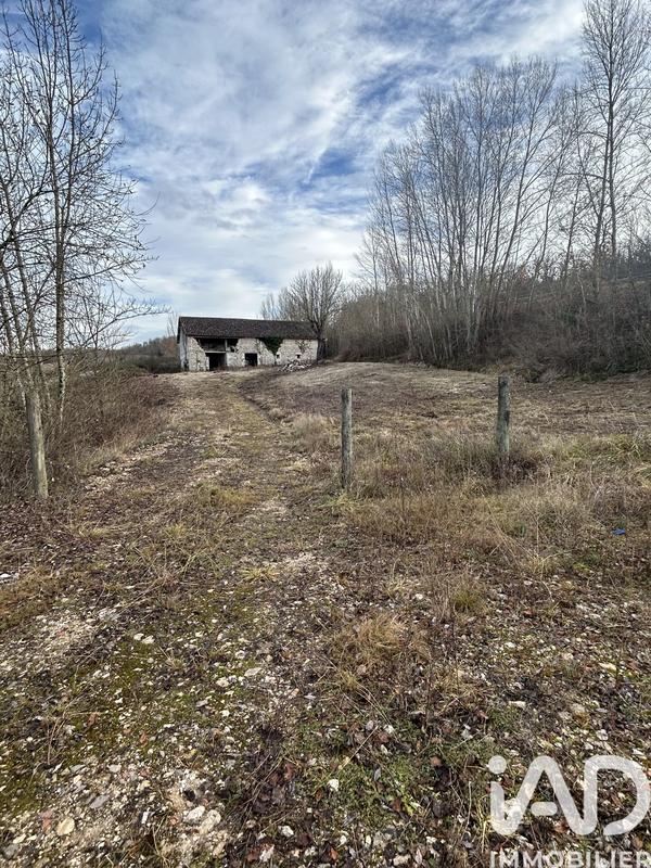 Ferme - 300 m² - 4 pièces