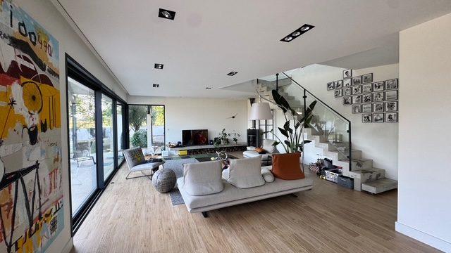 Maison contemporaine - 157 m² - 6 pièces