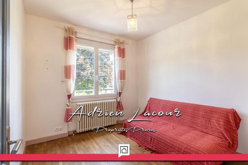 Maison - 98 m² - 6 pièces