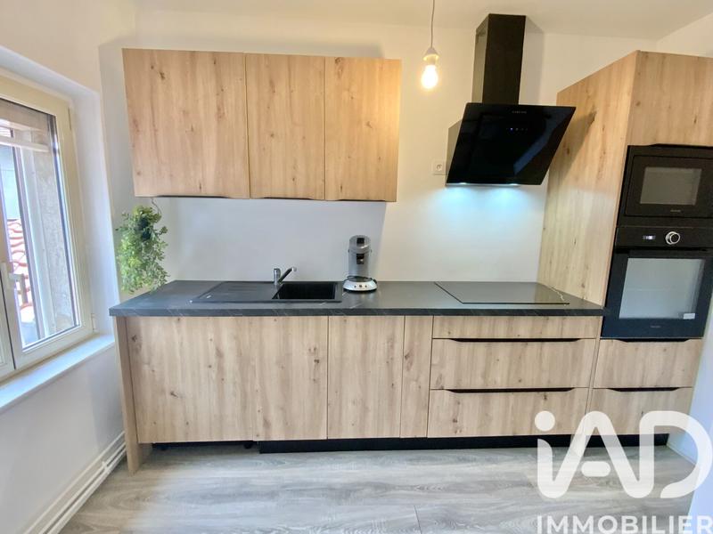 Appartement - 96 m² - 3 pièces