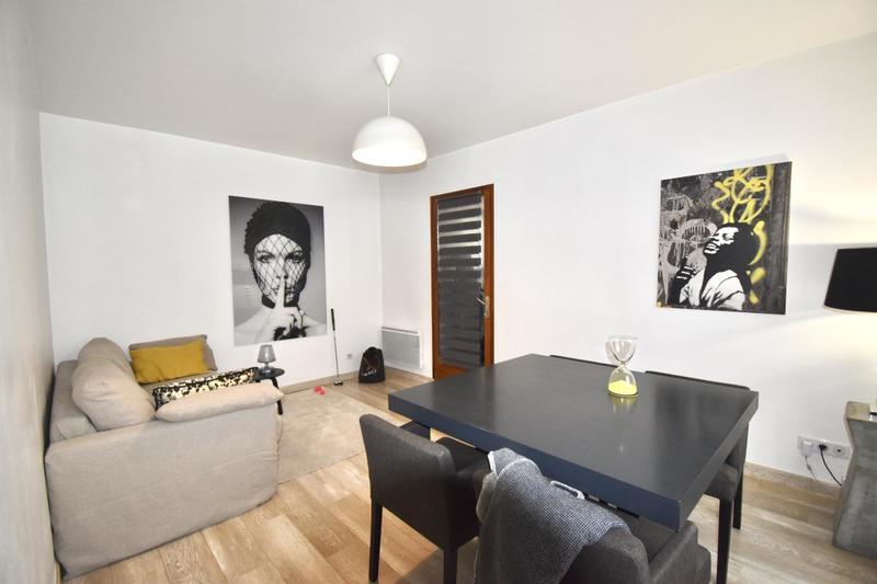 Immeuble - 197 m² - 5 pièces